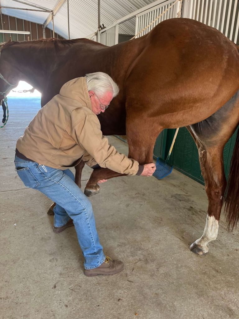 Geary Whiting's Equine Massage School - Hoof Care - Paso Robles, California