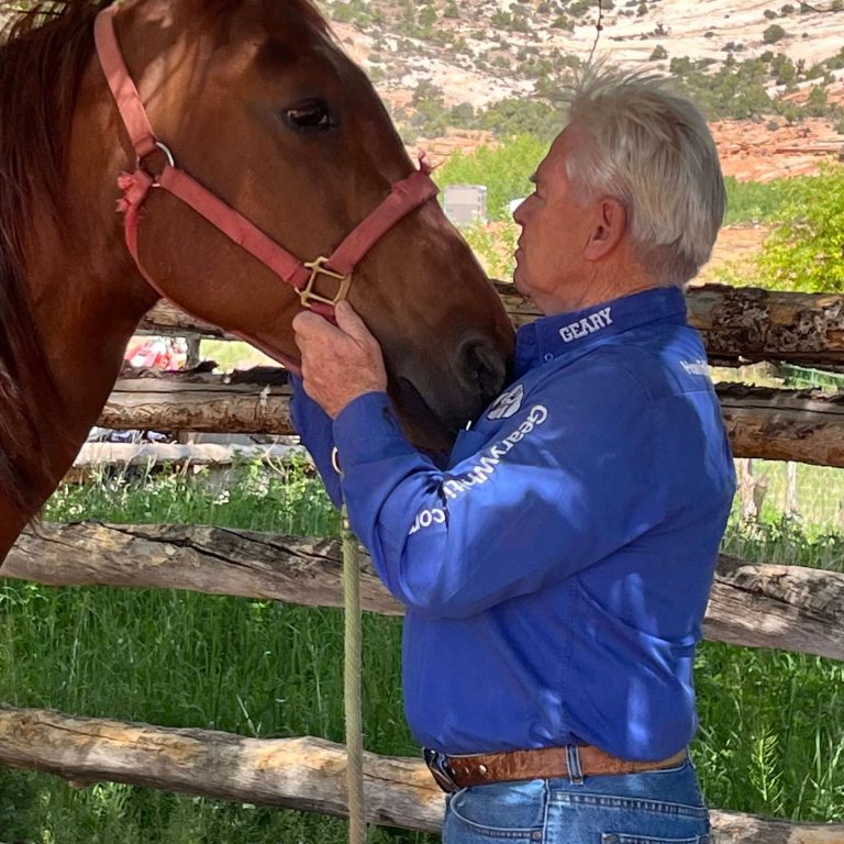 Geary Whiting's Equine Massage School - Shiatsu Massage for Horses - Based in Paso Robles, California